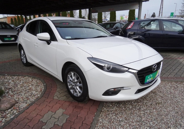 Mazda 3 cena 63900 przebieg: 160000, rok produkcji 2017 z Kosów Lacki małe 326